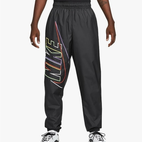 Nike Club Men’s Woven Pants - Picture 1 of 6